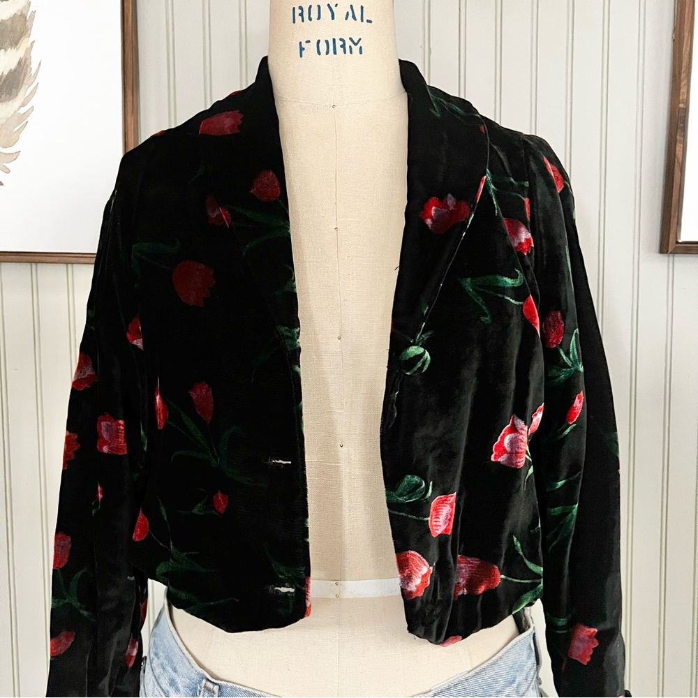 Vintage Black Velvet Bolero Jacket with Red Tulips Single Button